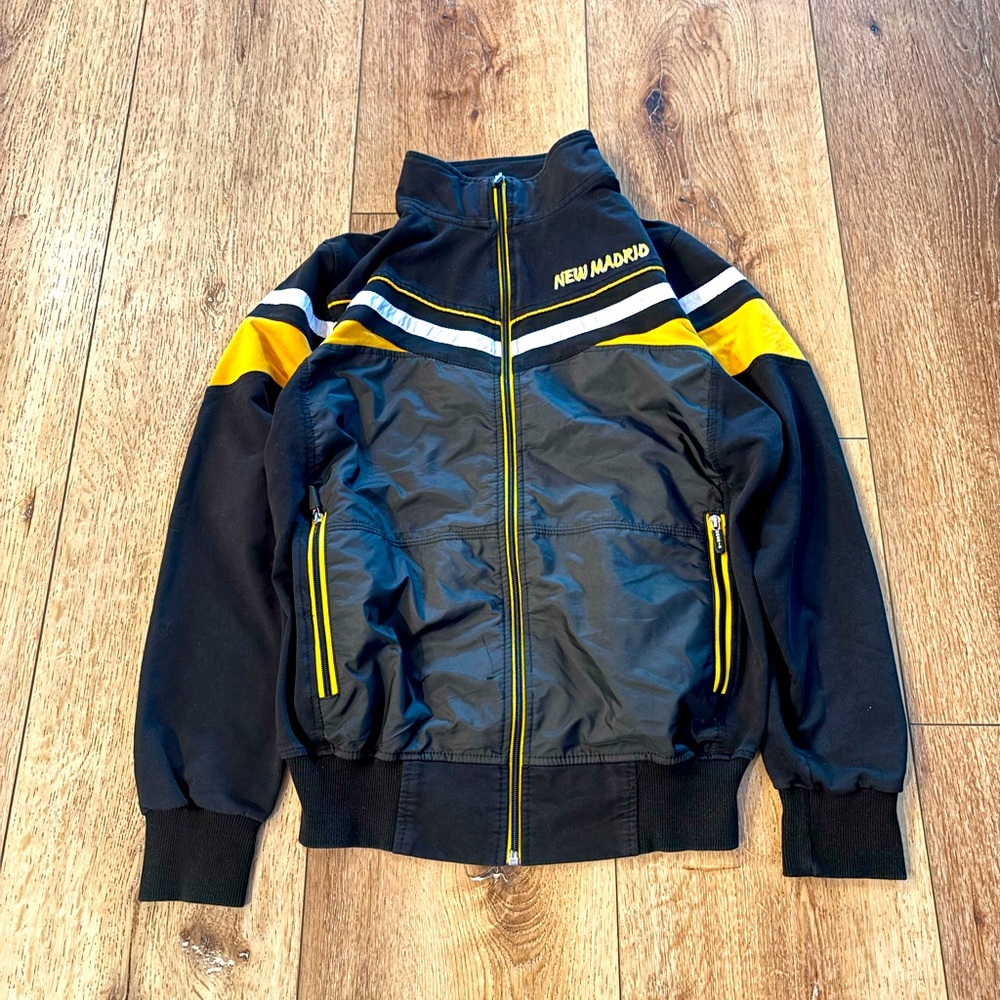 New Madrid lightweight jacket comfy and amazing